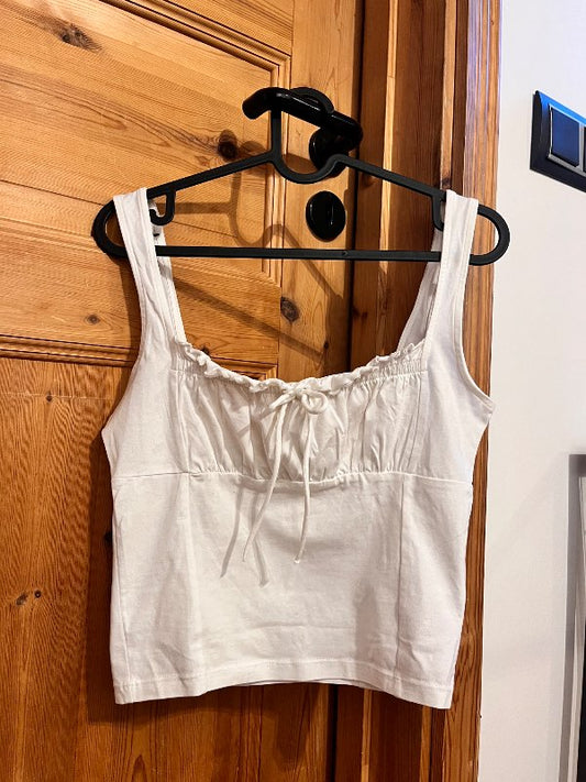 Gina Tricot hvítur hlírabolur