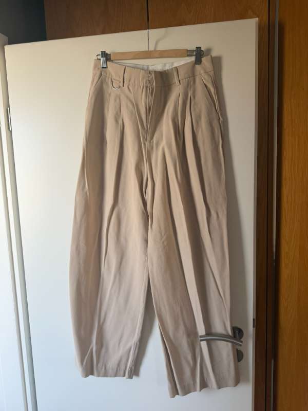 Stradivarius ljósar buxur