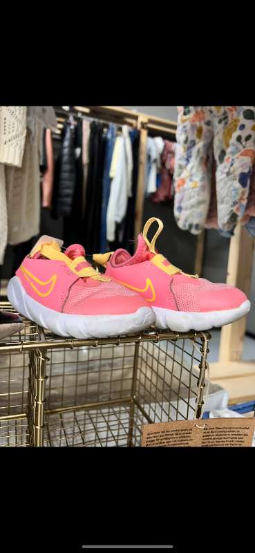 Nike skór bleikir
