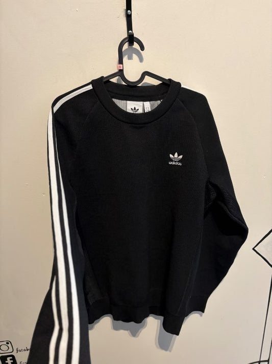Adidas peysa (ónotuð)