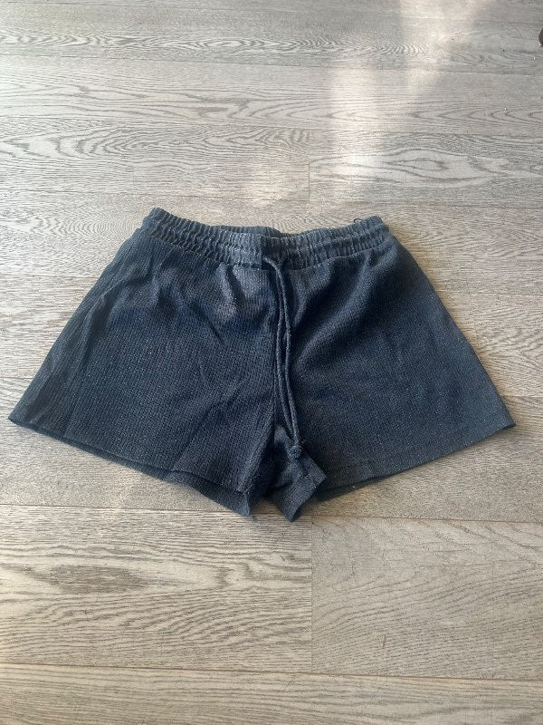 H&M stuttbuxur