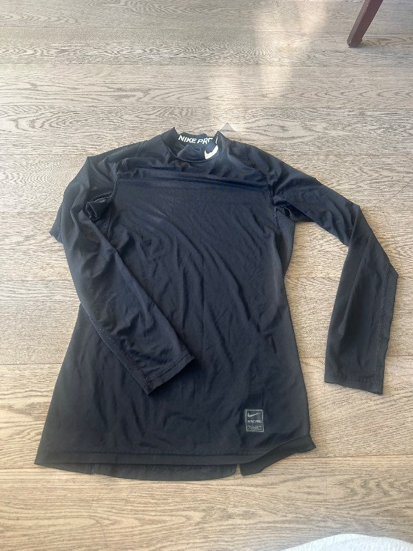nike hitapeysa