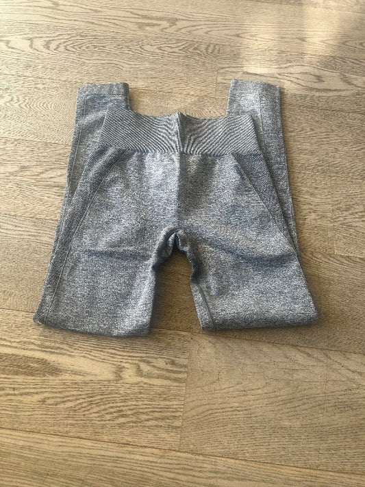 Gymshark gráar buxur