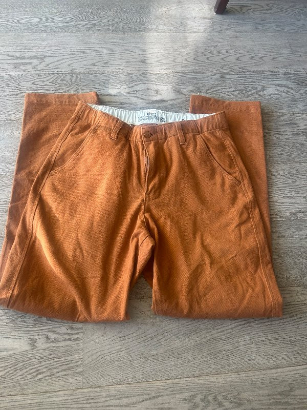 brúnar Levis buxur