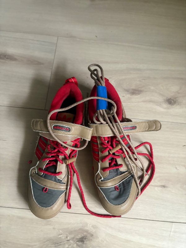 Skór adidas