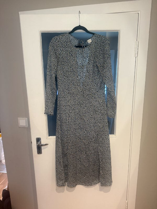 H&M Kjóll/Dress