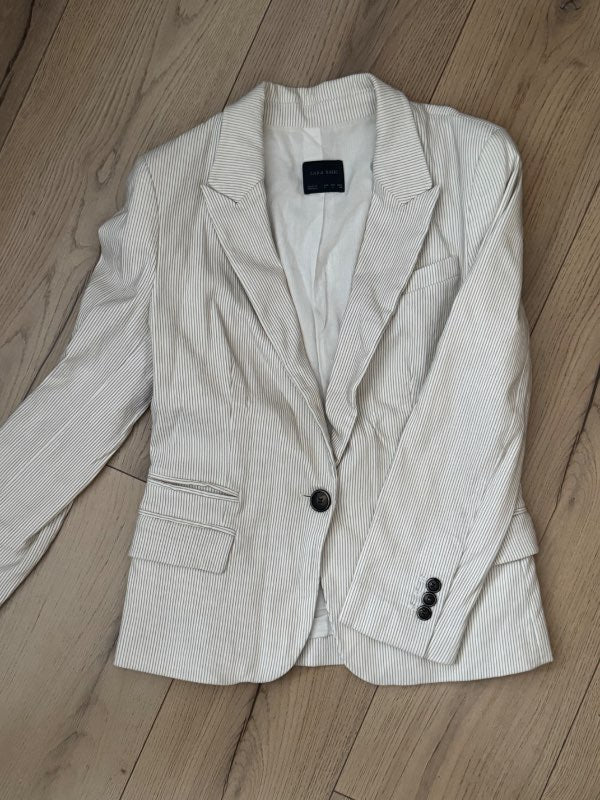 Zara röndóttur blazer