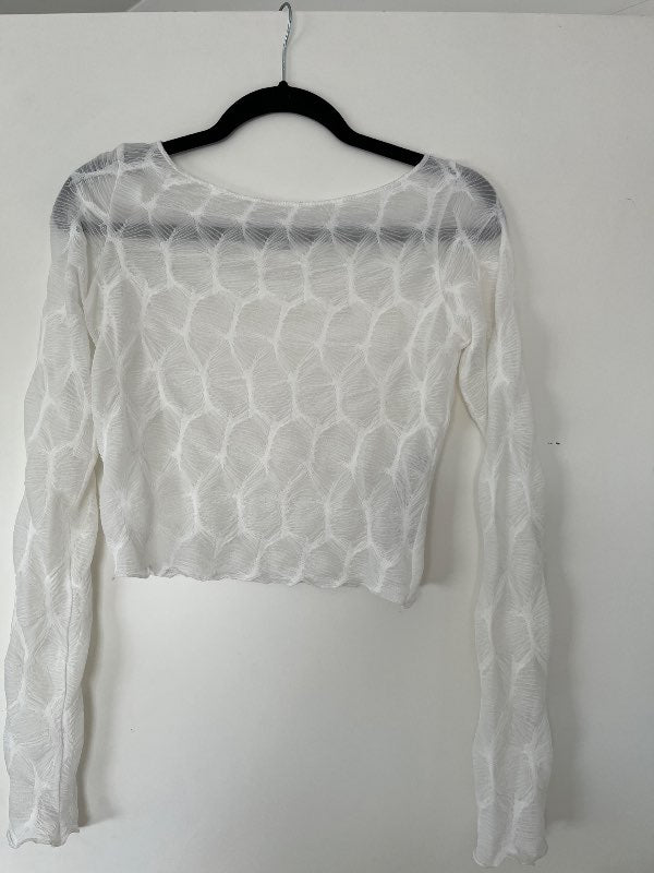 Hvítur bolur seethrough