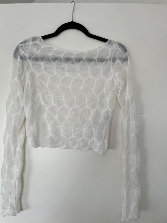 Hvítur bolur seethrough