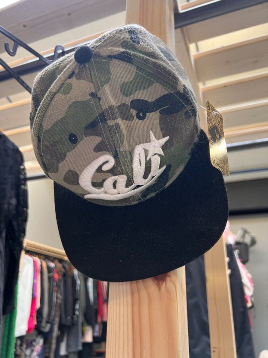 Cali Derhúfa