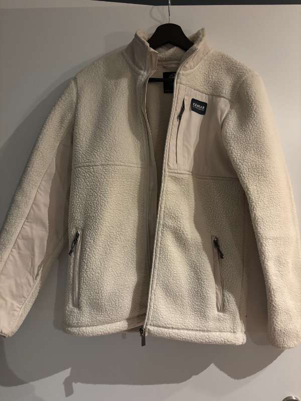Icewear peysa