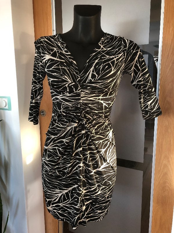 Kjóll teygjanlegt efni