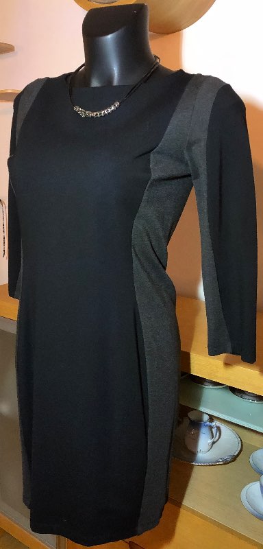 HM kjóll svartur og grár