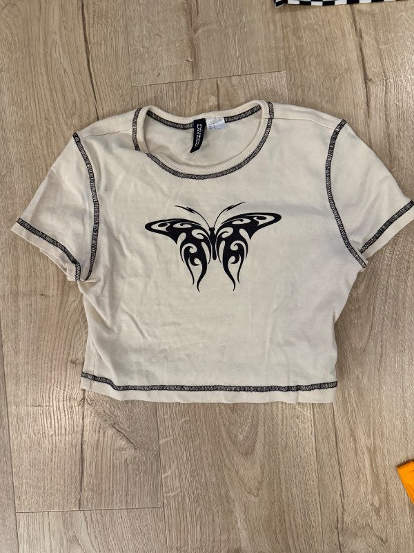 V fiðrilda cropped top