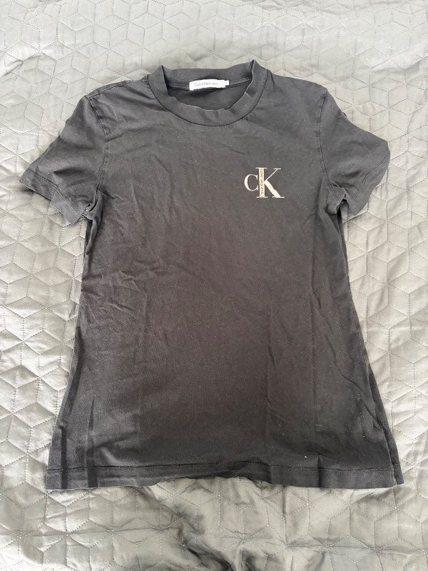 Calvin klein bolur