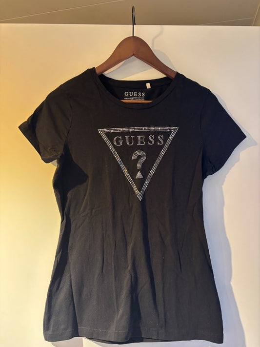 Guess bolur