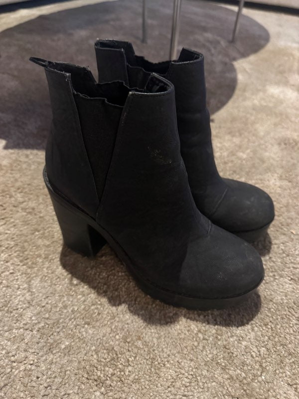 Svört boots