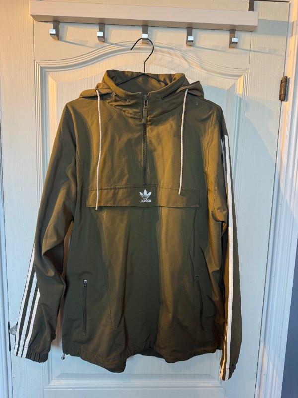 Grænn anorakkur - Adidas