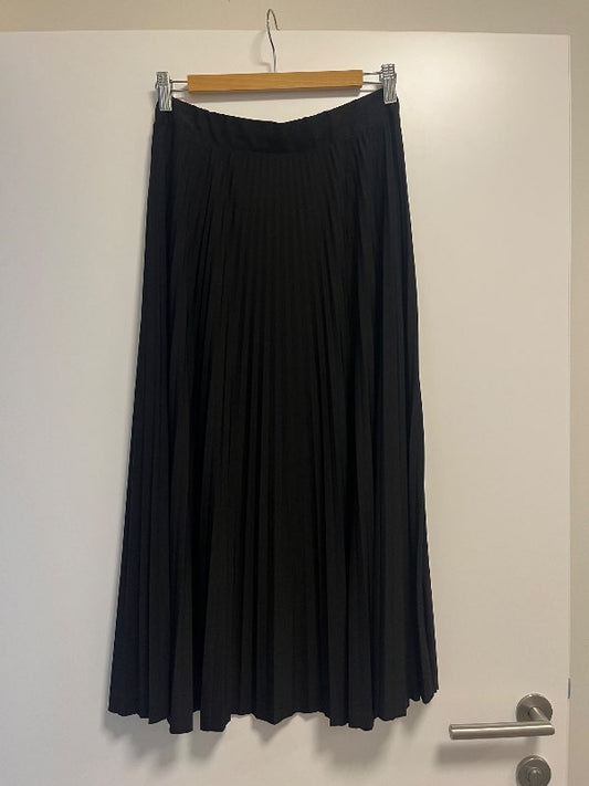 Plíserað lítið notað pils