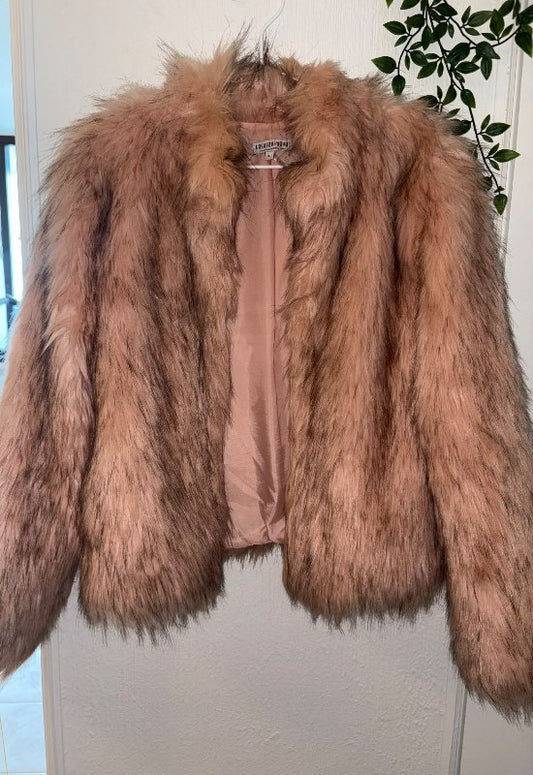PLT Faux fur jakki með bleikum og brúnum gervifeldi