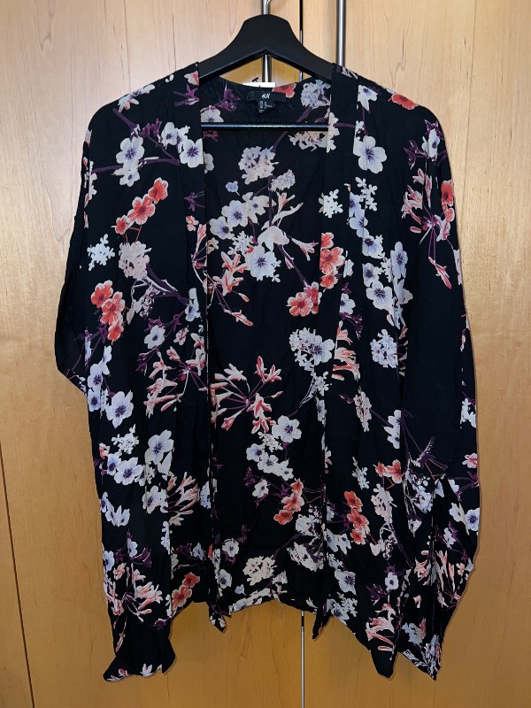 H&M blóma kimono
