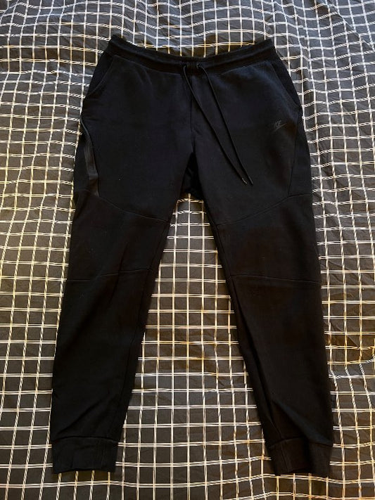 Nike Tech Fleece svartar joggingbuxur