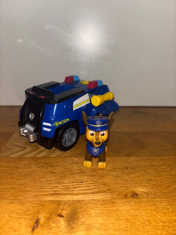 Kappi + bíll Hvolpasveit