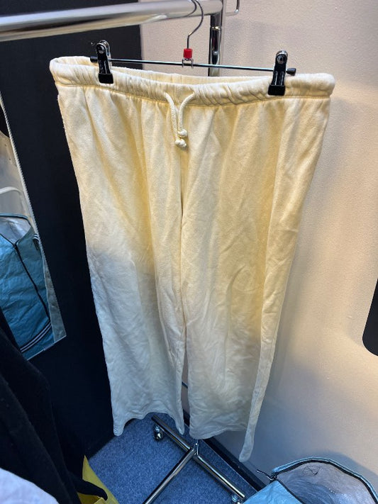 gular jogging buxur h&m E