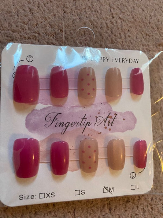 Press on nails