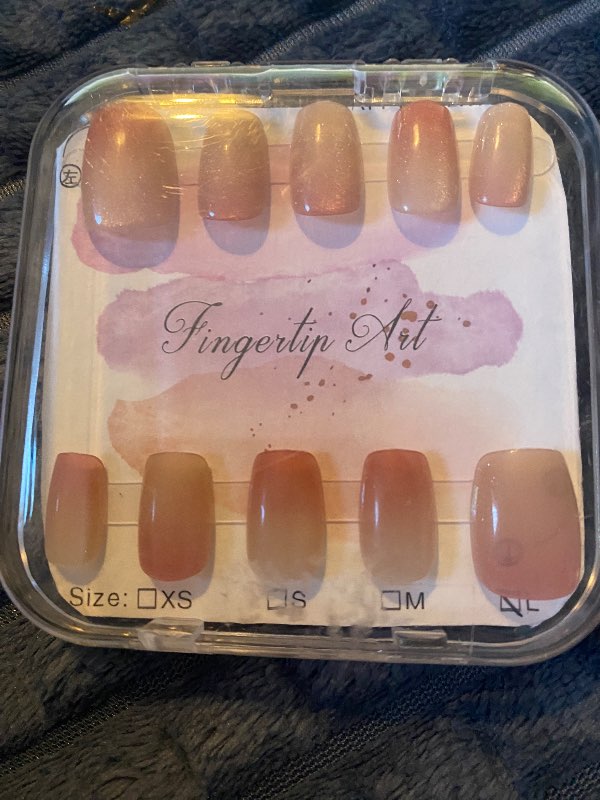Ljósar press on nails
