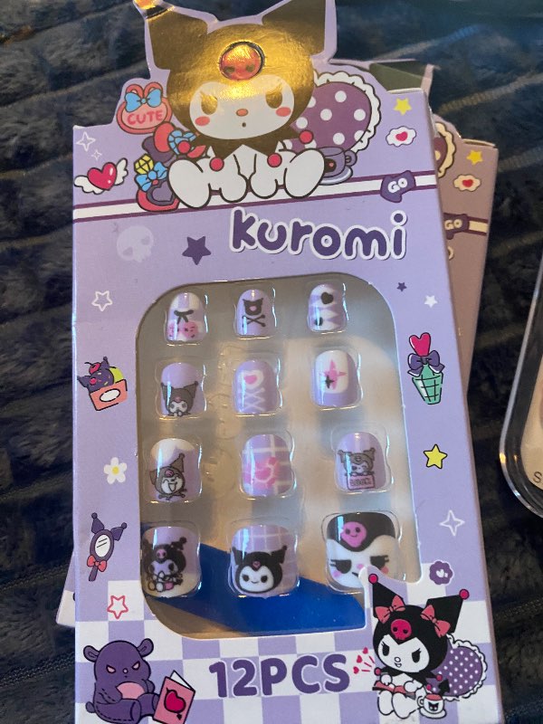 Barna press on nails