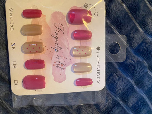 Dökkbleikar press on nails