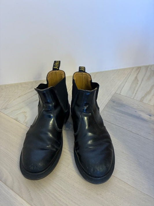 Dr martens chelsea