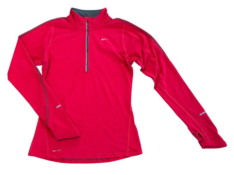 Rauð Nike peysa