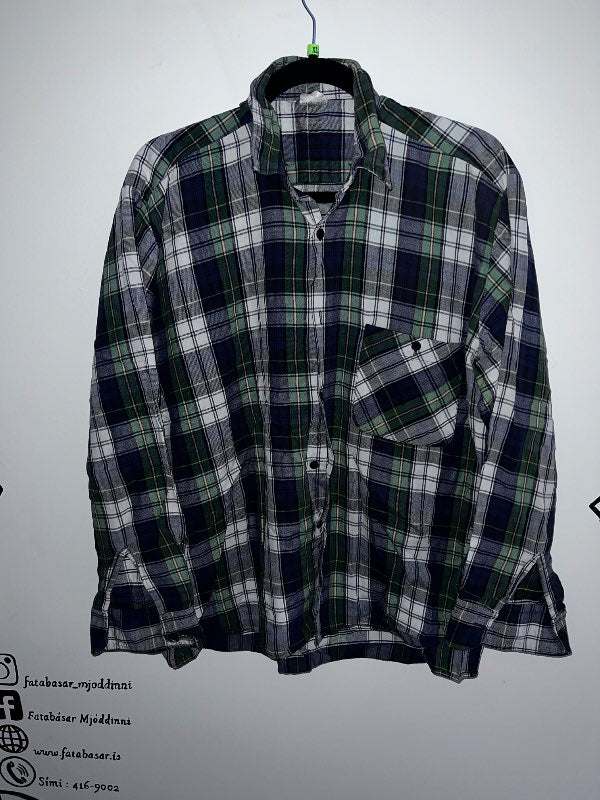 Listamannaskyrta m/götum VINTA