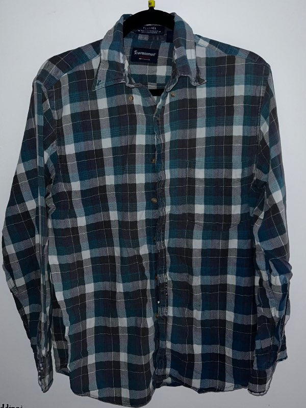 Listamannaskyrta m/götum VINTA