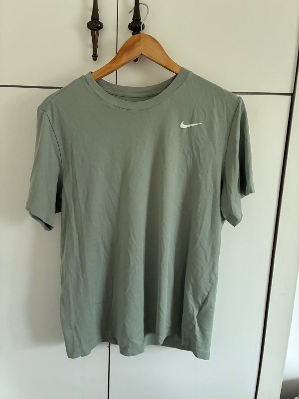 Nike drifit bómullar bolur grænn