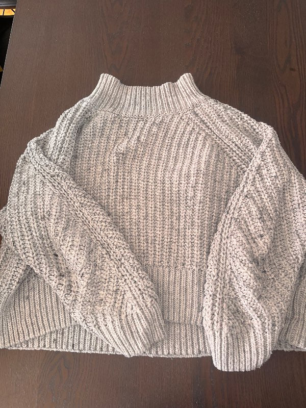 H&M peysa grá