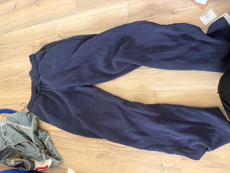 BLAAR GINA TRICOT BUXUR!