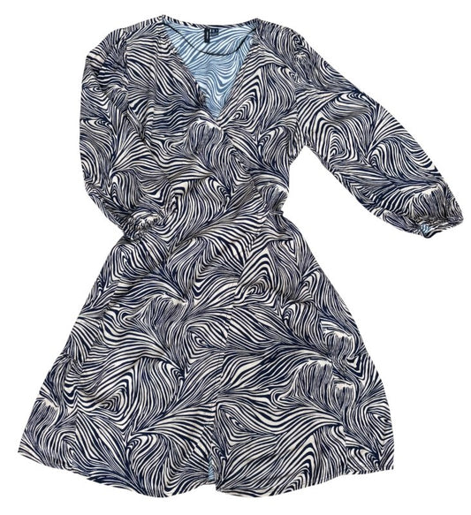 Bundinn Vero Moda kjóll