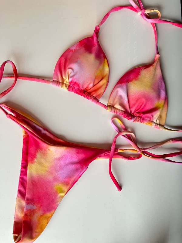Bikini - Tie dye bleikt og gult