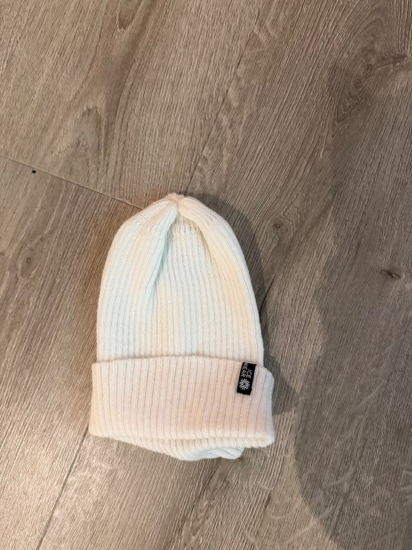 Icewear húfa ónotuð