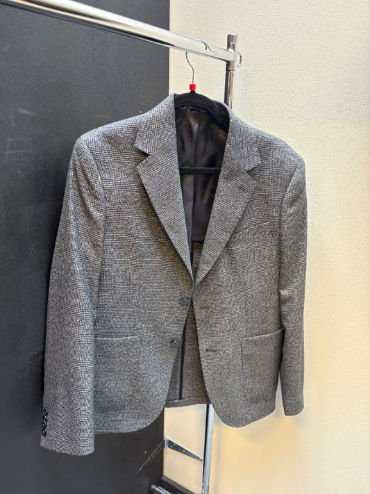 Köflóttur blazer
