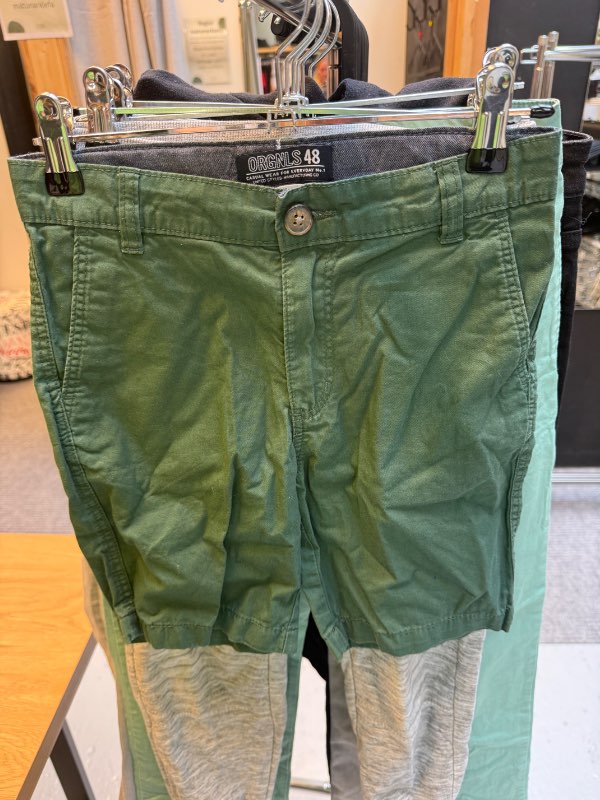 H&M stuttbuxur