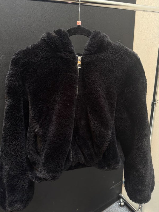 Bershka Loðjakki Svartur