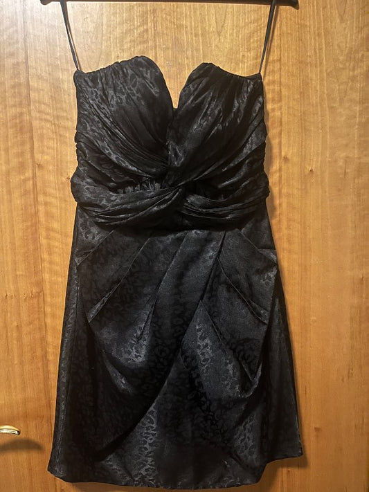 Svartur h&m kjóll