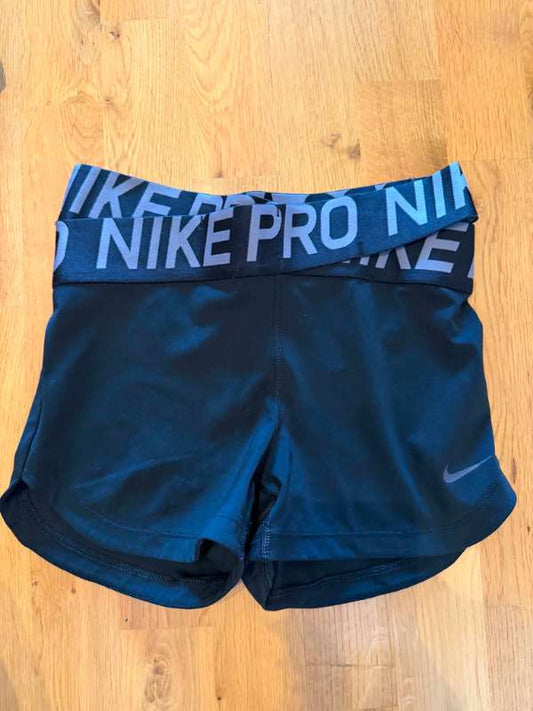 Nike pro stuttbuxur, svartar