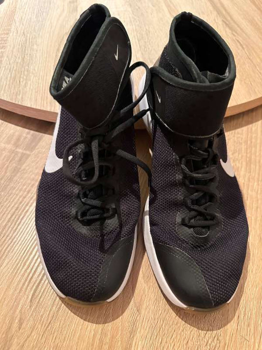 Nike skór, svartir