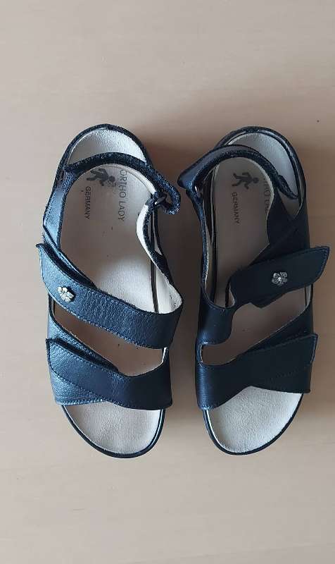 Leðursandalar Ortho