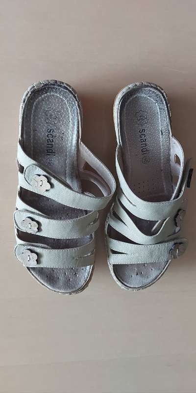 Sandalar Scandi